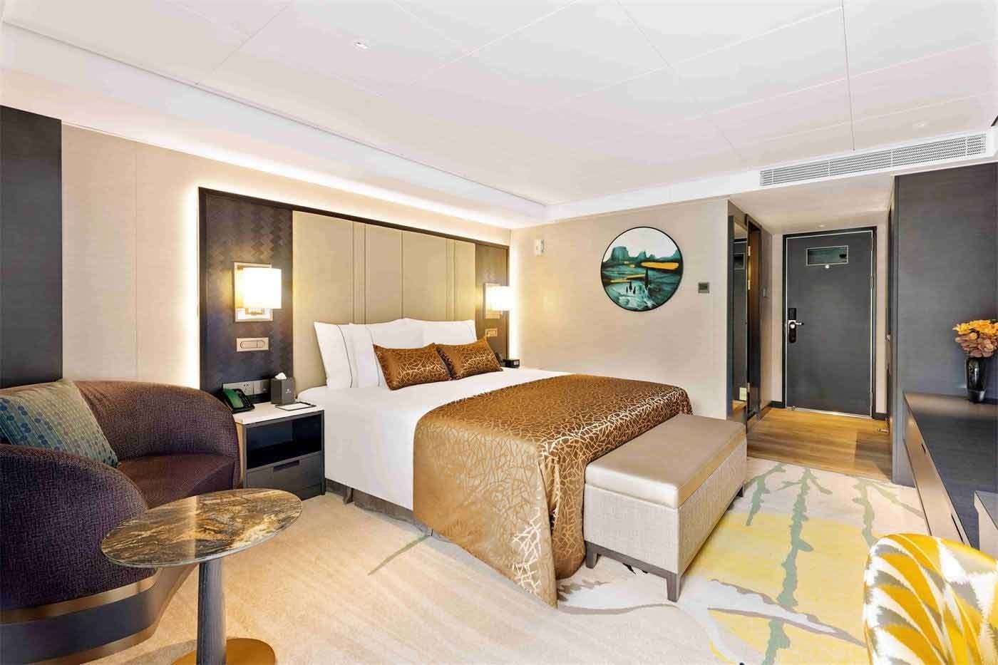 Executive Suite King Bed