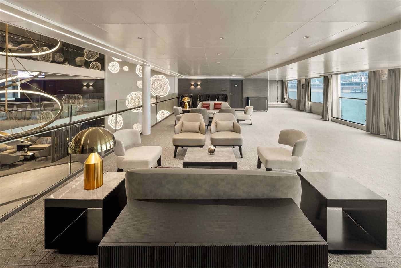 Executive Lounge