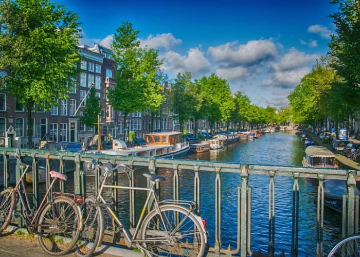 amsterdam bike bridge