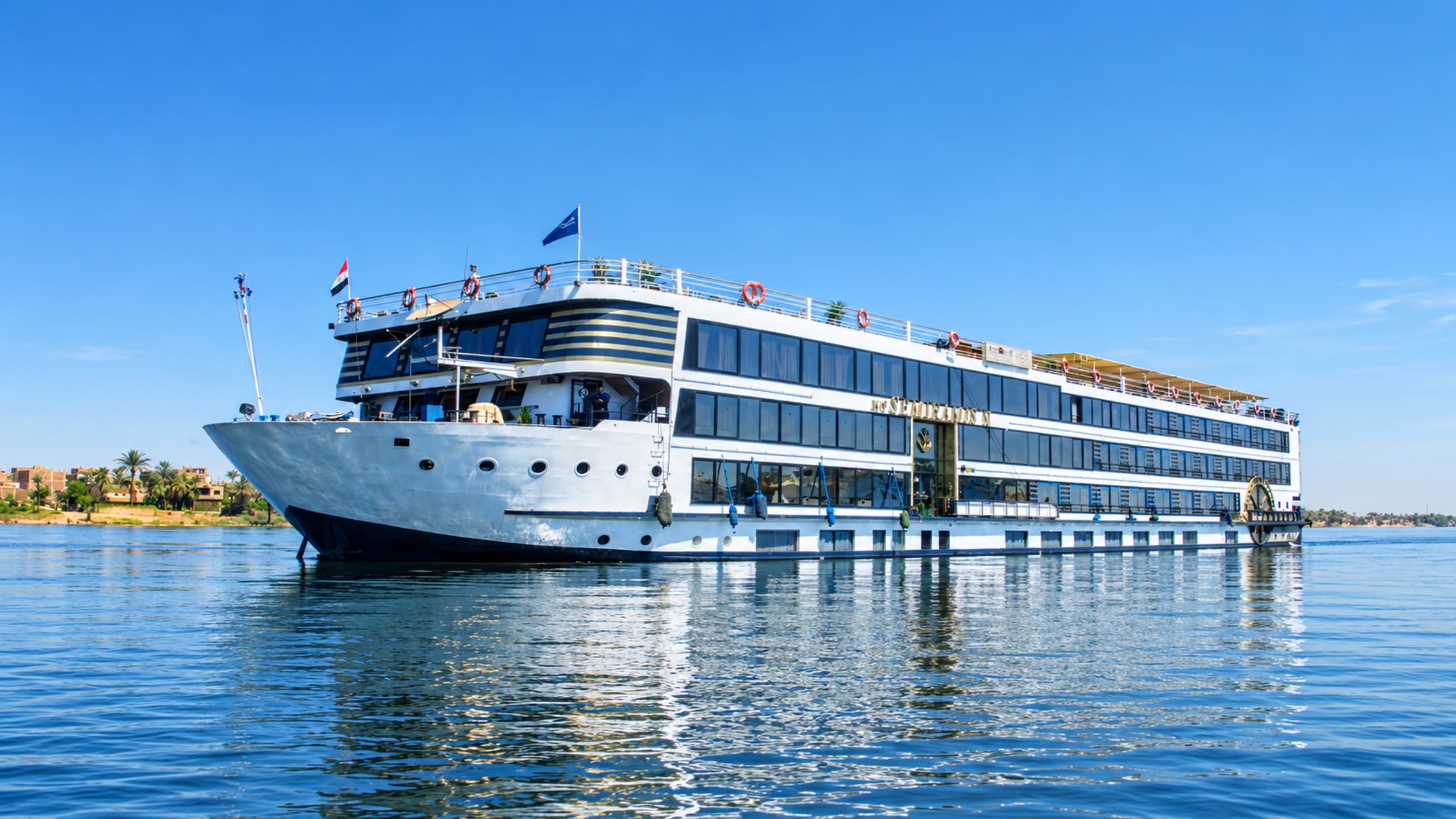 M/S Semiramis II Exterior