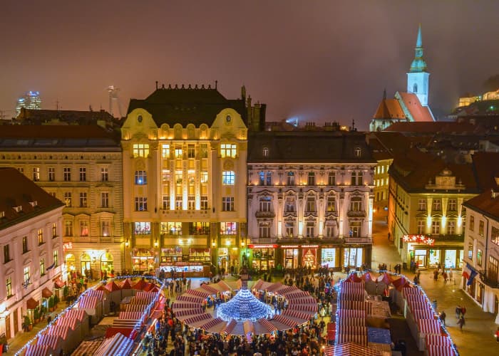 bratislava christmas nighttime