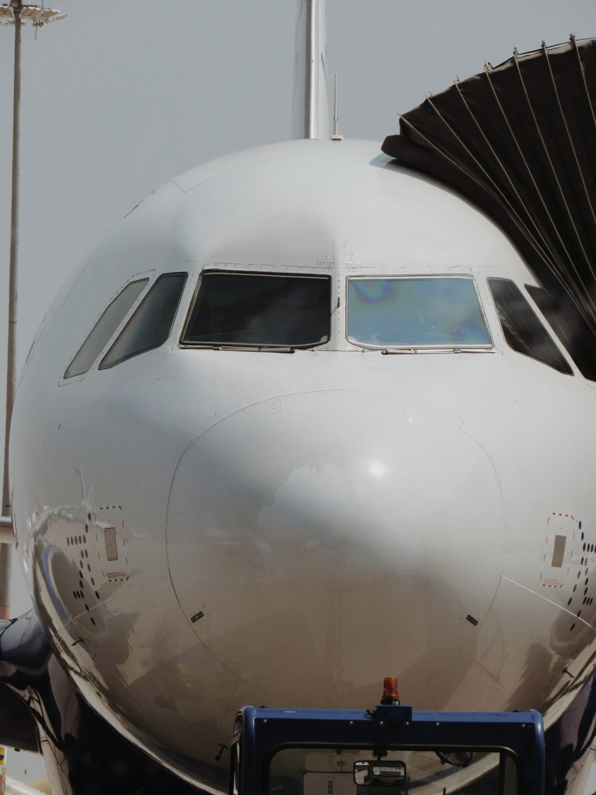 Airplain